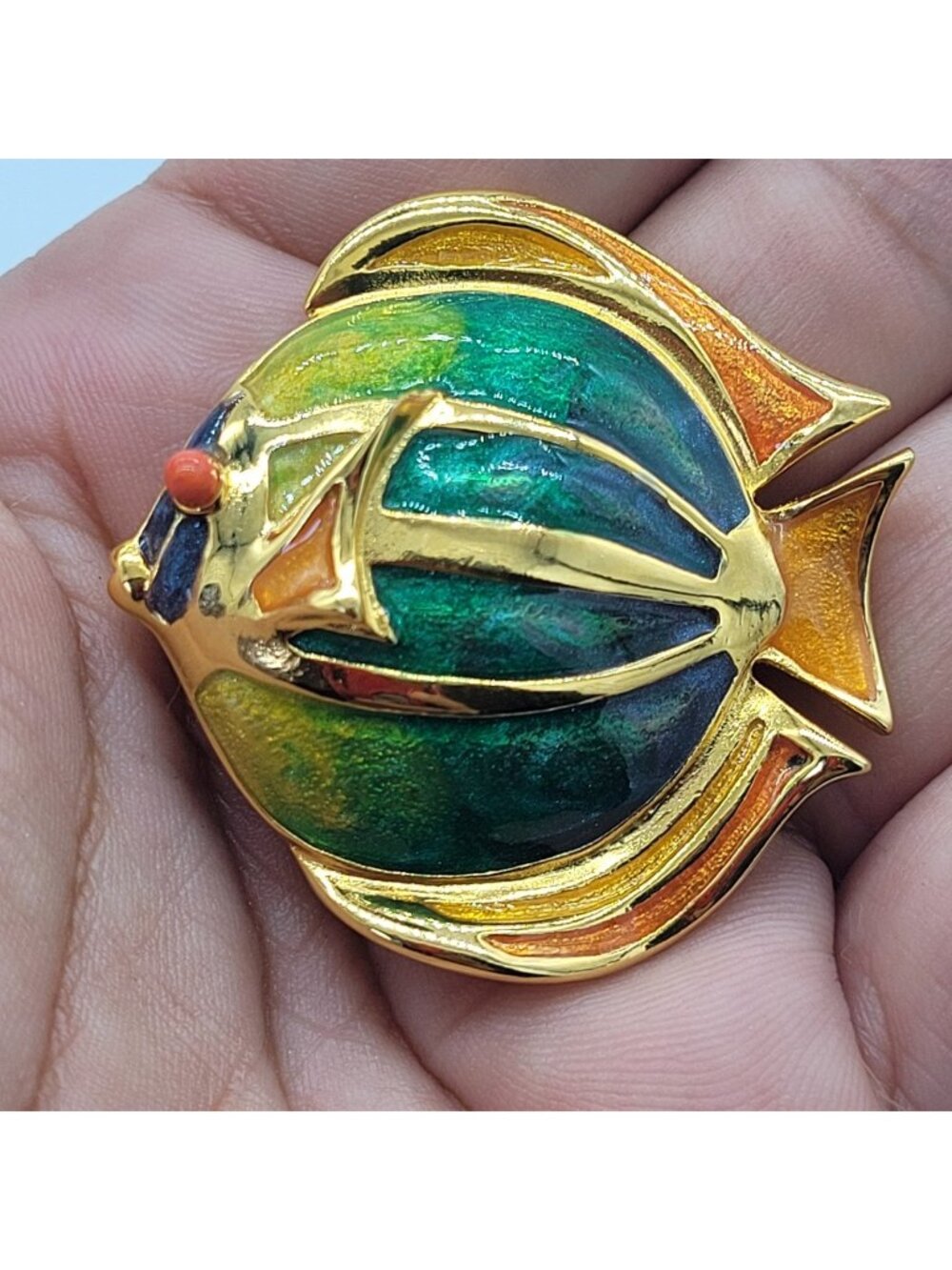 Vintage Liz Claiborne Saltwater Fish Enamel Brooch Bright Gold Tone 1.5"